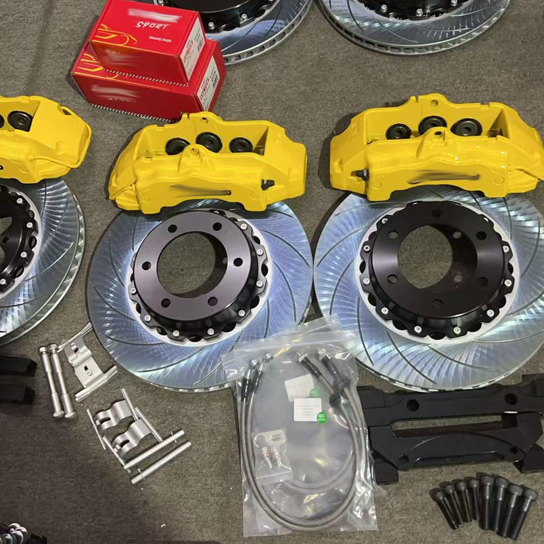 新型改造ブレーキディスクキャリパーセット 6ピストンフロント - Forged Front Brake Caliper 4 Piston のレビューと価格